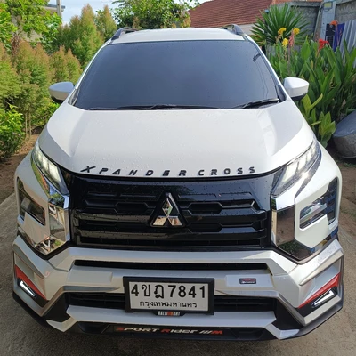 Mitsubishi Xpander Cross